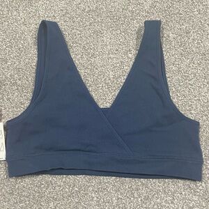NEW Seamless V-Neck Bralette – Blue (Size L/XL)